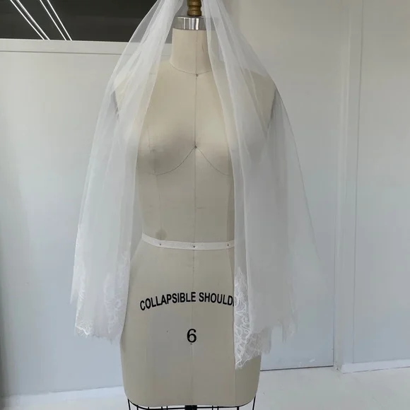 Brand new soft laces veil - Picture 7 of 7